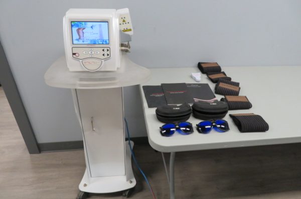 2011 Meridian – Yolo Medical Yolo Curve Lipo Laser - Image 2