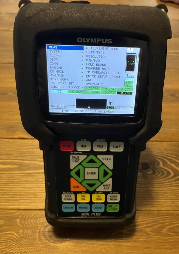 Olympus 38DL PLUS Ultrasonic Thickness Gauge