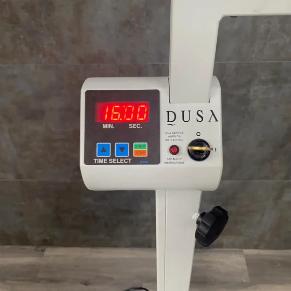 Dusa Blu Photodynamic Therapy Illuminator - Image 4